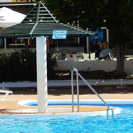 Beautiful Beachfront アパート *